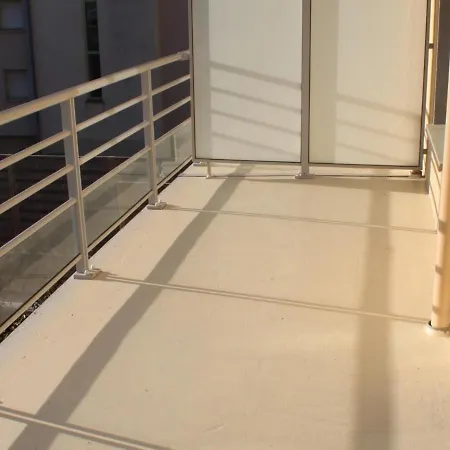 Apartment Familial Pres De La Avec Parking Et Balcon Verdoyant - Fr-1-482-49 Fort-Mahon-Plage